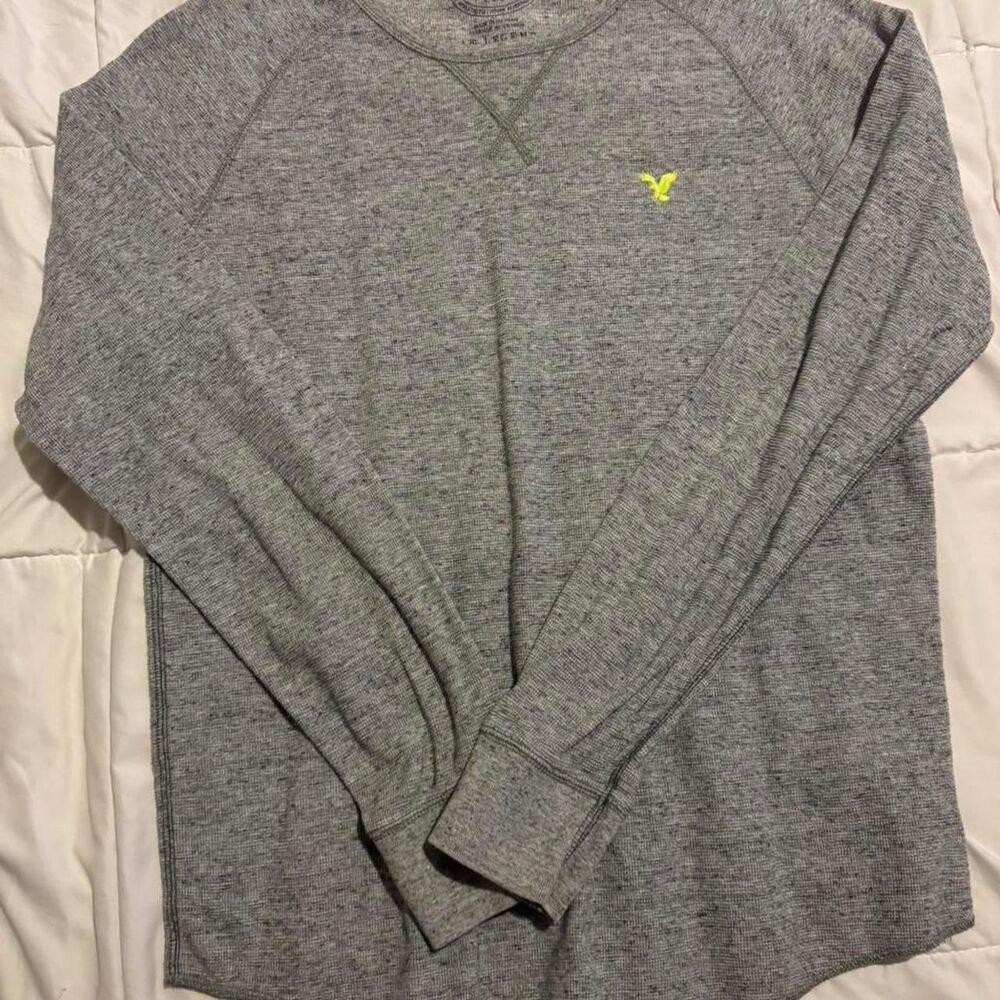 American Eagle Men's Grey Sweater